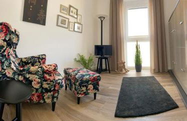 Port Marina "Schlagseite" - Foto 10