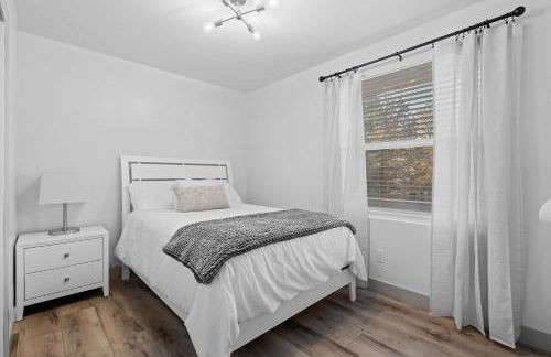 Ski Lover's Paradise- 7BR Villa Near Top Resorts home - Foto 30