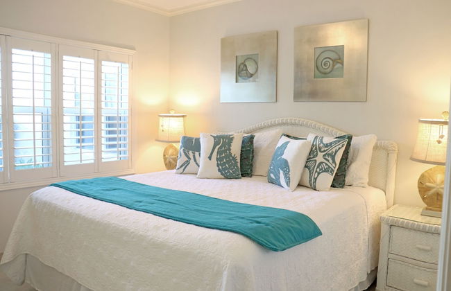 Galleon Villas by Hello Cayman Vacation - Photo 43