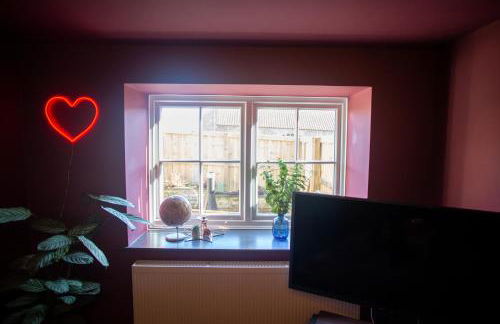 The Stables - Quirky one bed holiday home with wood fired hot tub - Foto 10