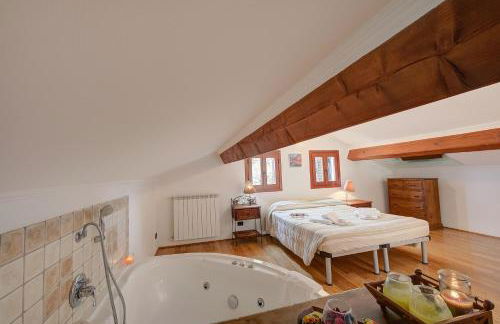 Villa Monte Enrico - Pool And Whirlpool - Happy Rentals - Photo 24