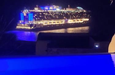 ELLI TROPiCAL LUXURY SUITES SUNSET-INFINITY POOL- SEA SIDE-NEAR CENTER PARKING - Foto 16