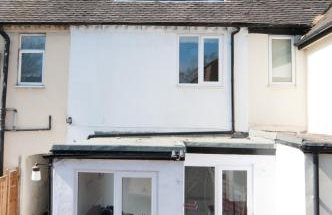 The Wellington - Stylish 3-Bedroom House, Sleeps 8, Ideal for Professionals - Photo 57
