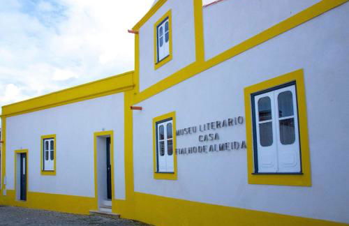 A Casa dos Girassóis - Foto 35