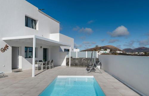 Tranquilidad entre volcanes - Photo 26