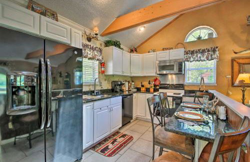 Cozy Cabin on Tenn River - 10 Mi to Chattanooga! - Foto 9