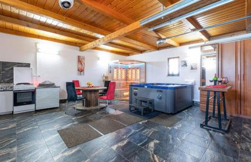Stunning Home In Gospic With Sauna - Foto 54