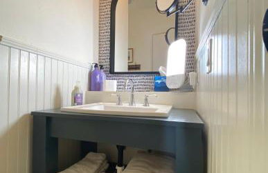 River Access at Blanco River, Charming Big Cottage - Foto 48