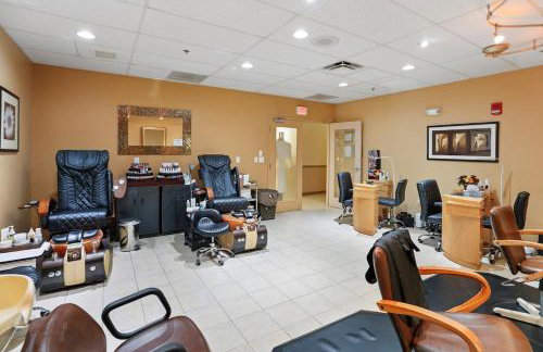 Dog-Friendly A-Frame with Hot Tub and Firepit - Foto 5