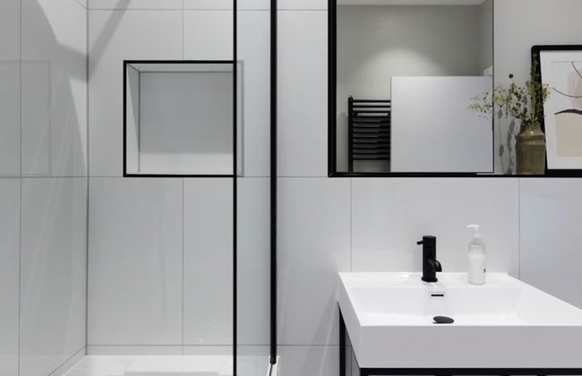 The Brondesbury Quarters - Modern 2bdr Flat With Balcony Parking - Foto 9