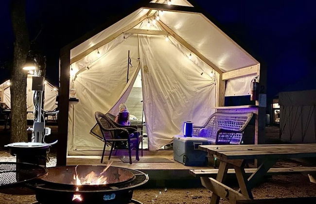 Son's River Ranch Glamping Cabin 29 - Foto 16