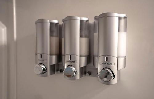 NEW! The Yellow Door- Downtown Wimberley w/ River Access - Foto 15