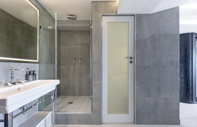 Clifton YOLO Spaces – Clifton Beachfront Executive - Foto 26