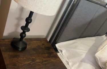 Stunning Town Center Cottage with hot tub - Foto 34