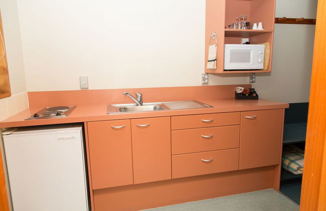 Aspen Lodge Motel - Photo 21