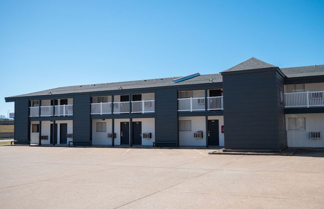 LTA Suites Brookside - Photo 29