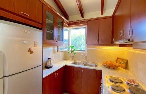 Asteraki Poolside Apartment by DadoVillas - Foto 20