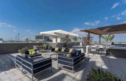 Classy 2BD 2BTH at Midblock with FREE PARKING - Foto 17