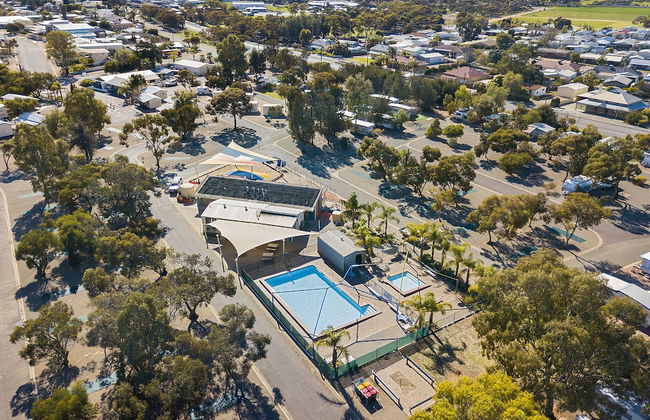 Port Broughton Tourist Park - Photo 49