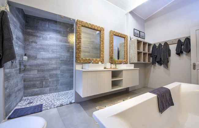 Driftwood - Kenton on Sea - Photo 16