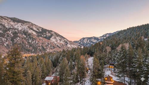 ALPINE ASCENT: Heated Floors Garage Snowmobiling ATV Trails Grand Tetons Jackson Nearby Rivers - Foto 2