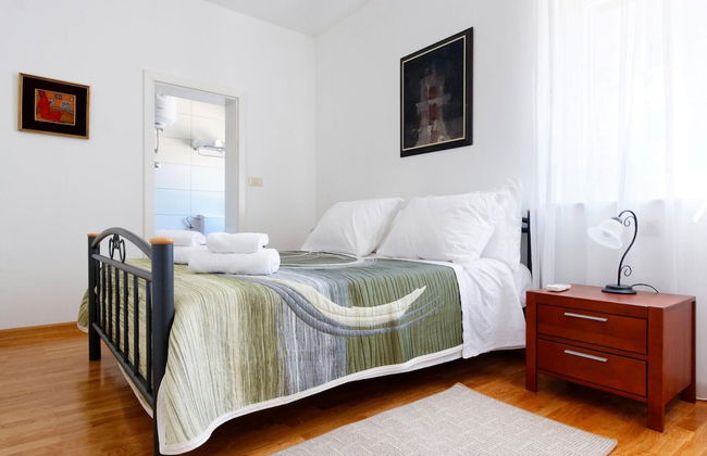 Villa in Croatia With Stunning Mountain Views - Foto 3