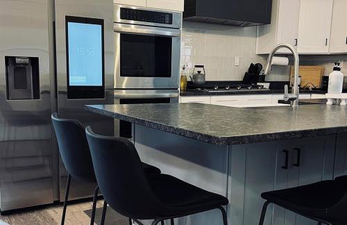 Cozy Cabin w Private Hot Tub and Fire Pit - Foto 11