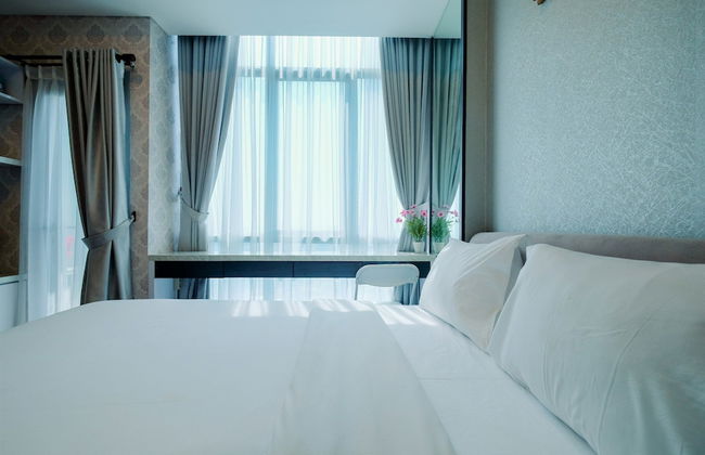 Best Price Studio Apartment at Capitol Park Residence - Photo 4