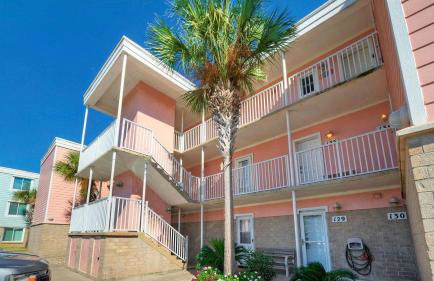 Oceanfront Condo w/ Private Balcony Pool + Tennis Bubbly Blew by Avantstay - Foto 22