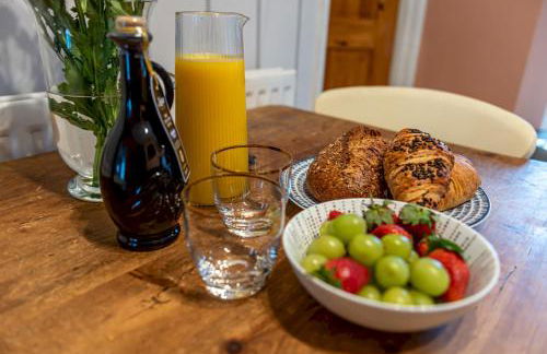 Charming Cottage in the Heart of Newport - Pass the Keys - Foto 12