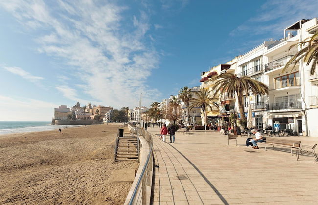 Sitges Group Beach Dreams - Photo 73