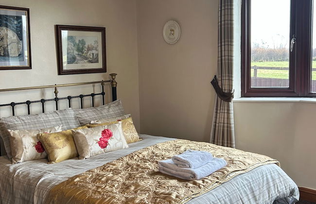 Wonderful 4 Bedroom Cottage Sleeps 8 - Foto 9