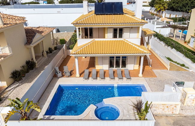 Villa Ribeiro by HelloVacations - Foto 33