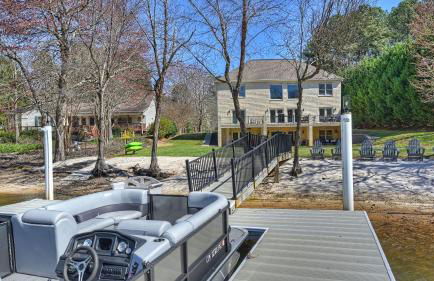 Knotty Pines by Avantstay Lake Views, Renovated - Foto 23