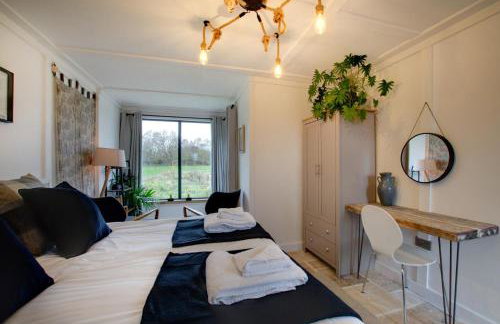 5 Bed in Briston oc-2005 - Photo 28