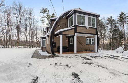 NEW Modern Barrel Getaway HOT TUB & Game Room - Foto 3