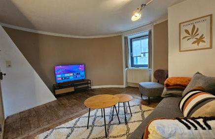 YFB l 500 Jahre alter Stadtmauerturm - Foto 7