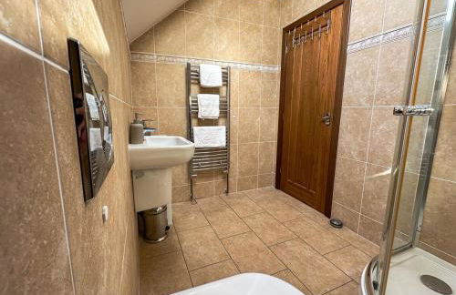 Maesllan - A Spacious Holiday Home in Porthcawl - 5 bedrooms, sleeps up to 10 people - Foto 17