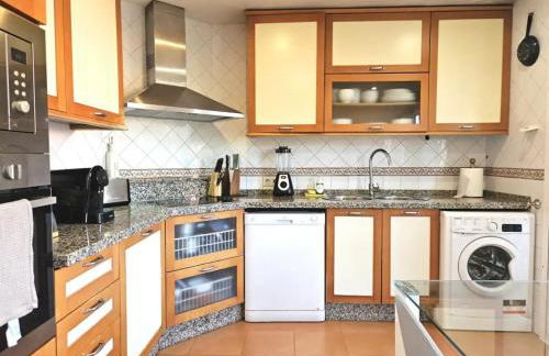 Amplia Casa en una zona ideal - Pass the Keys - Foto 4