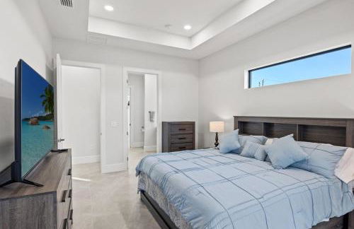 Modern Waterfront Bliss - Foto 14