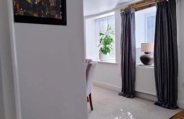 The Old Post Office Spacious 3-Bed Cottage in North Perrott - Photo 20