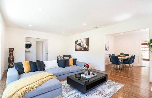 3-Bedroom Sherman Oaks House Near Universal Studios - Foto 1