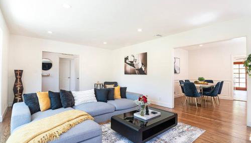 3-Bedroom Sherman Oaks House Near Universal Studios - Foto 1