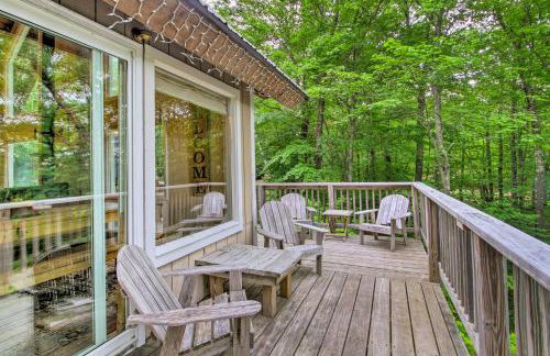 Conway Area Chalet with Mountain Views and Fire Pit! - Foto 20