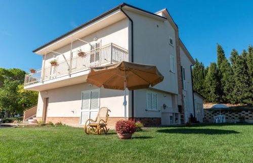 In collina sul mare... - Foto 34