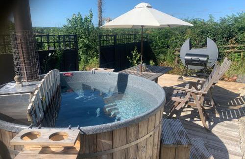 Stable End - Photo 1