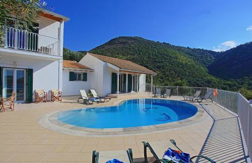 Beach Villa Oneiro - Photo 13