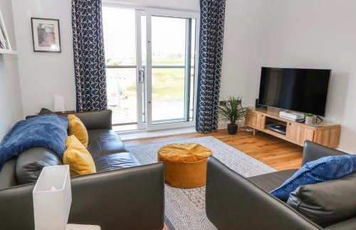 Beach Apartment 9 - Photo 1