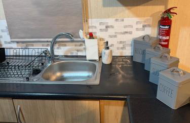 Space for 8, by the Beach with Pool and Entertainment - Foto 3