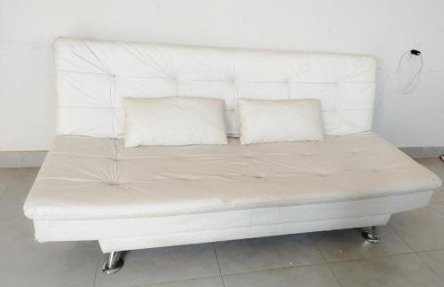 Micro casa com ar condicionado 2km da prainha - Foto 8